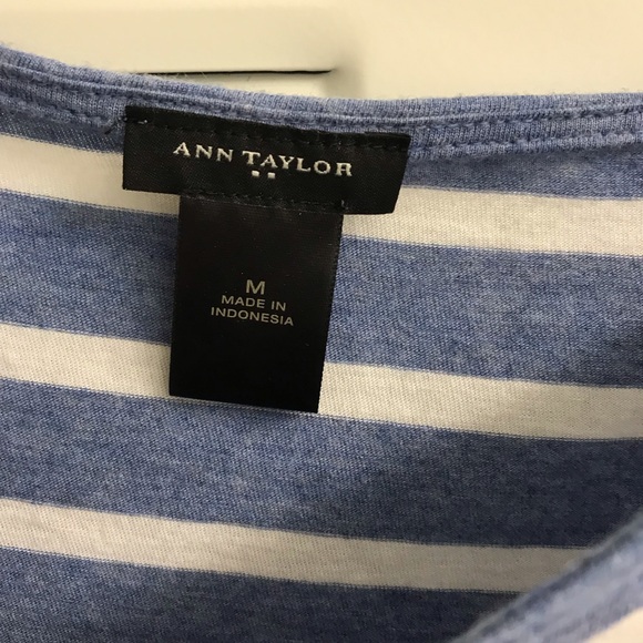 Ann Taylor women!s three quarter cuffed sleeved striped top. - Picture 3 of 4